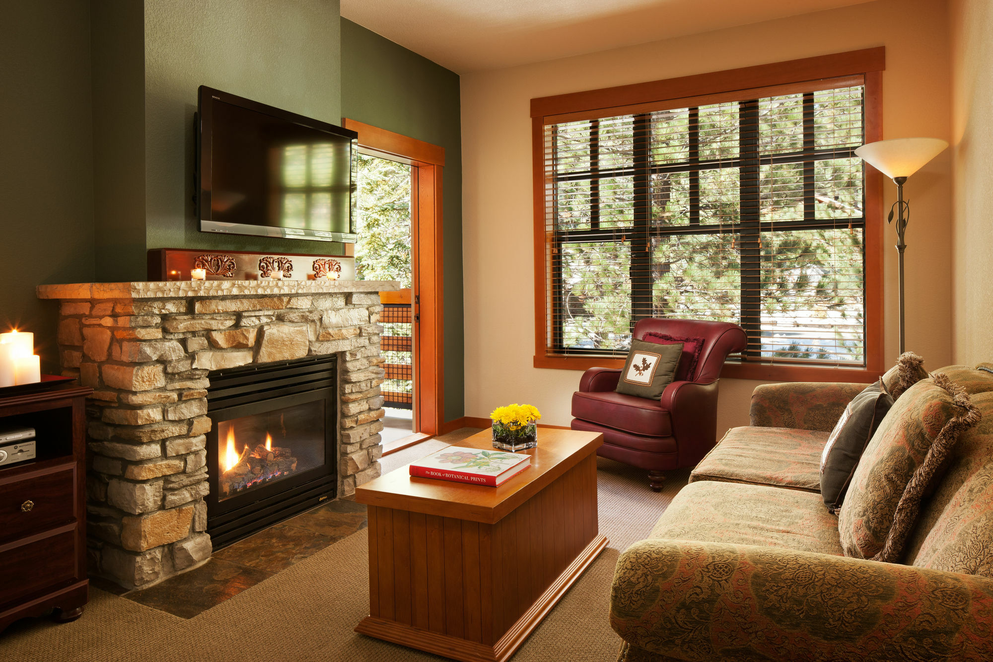 The Village Lodge Mammoth Lakes Exterior photo